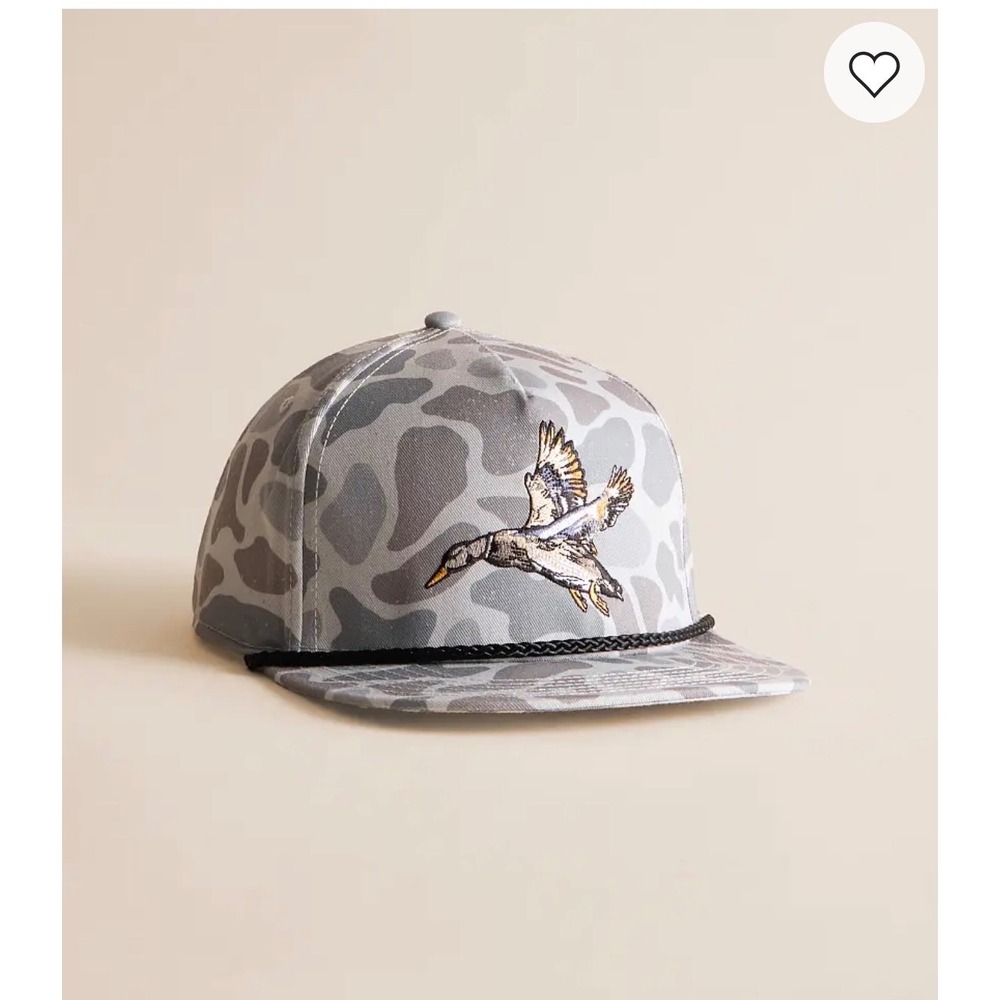 BURLEBO Diving Mallard Camo Hat – Adjustable One Size – NWT